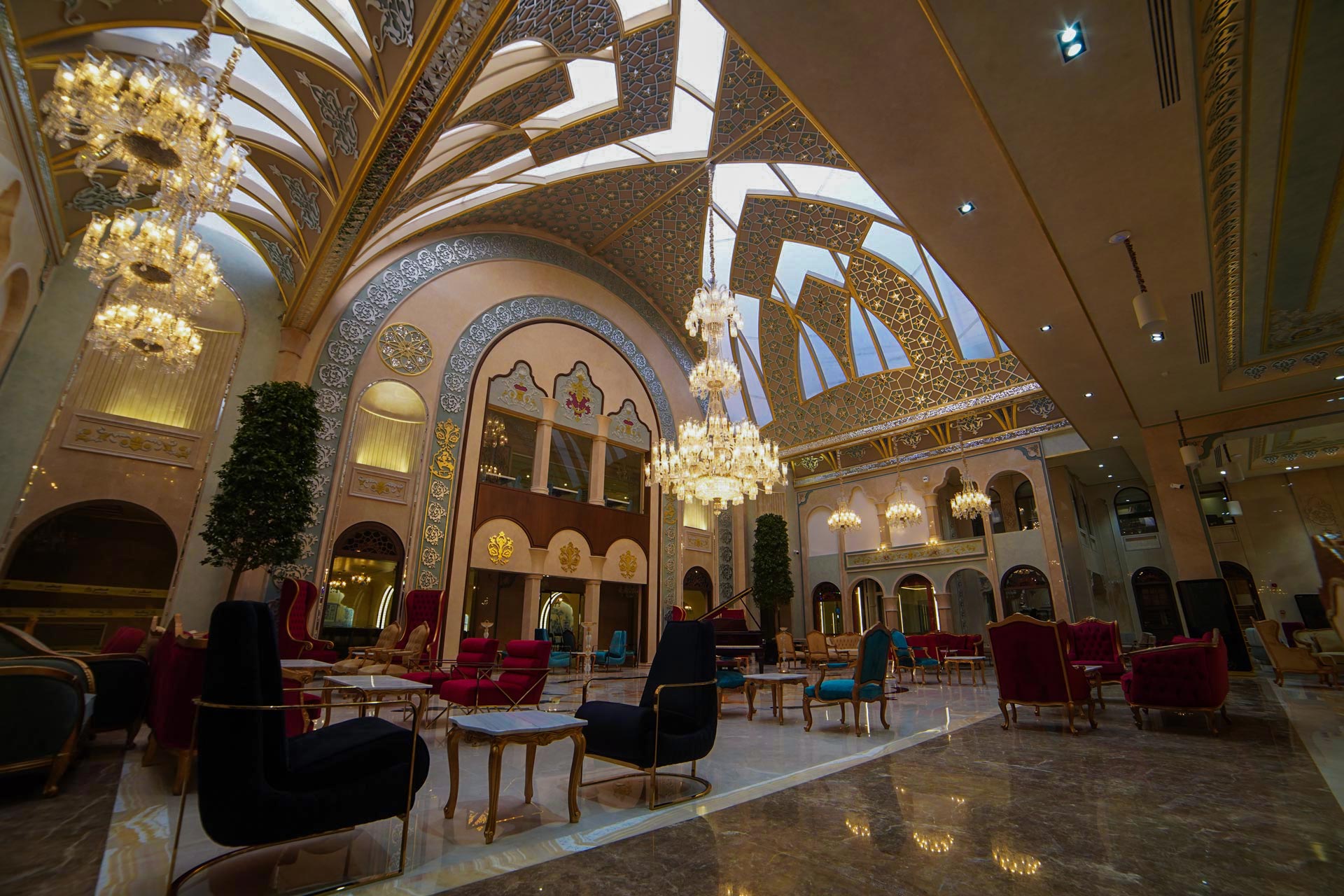 Isfahan Chaharbagh Hotel: Experience Isfahan's Charm in Style